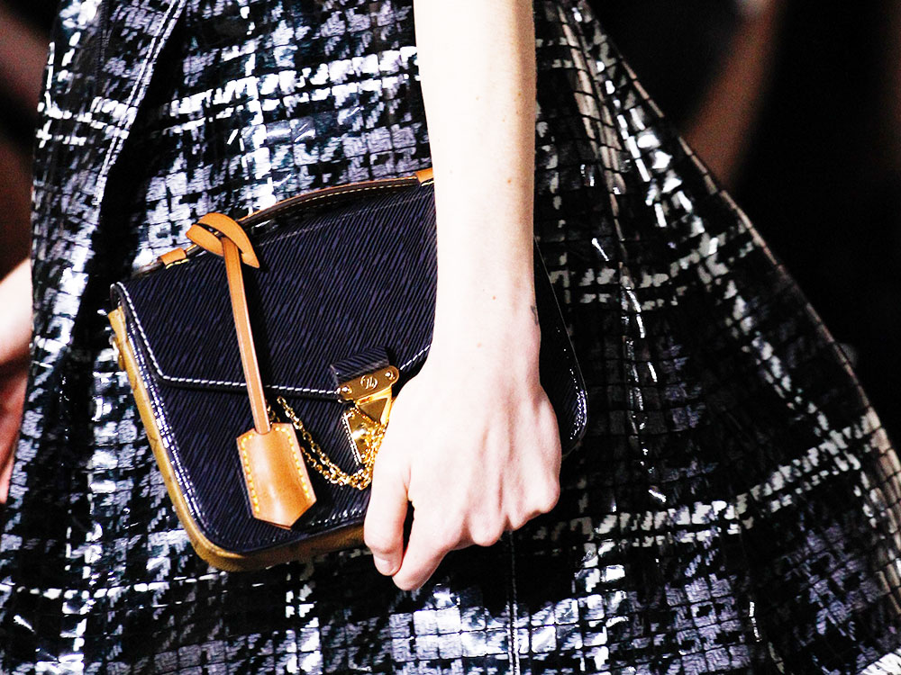 The Super-Popular Louis Vuitton Pochette Mètis Bag Now Comes In A Brand New Mini Size
