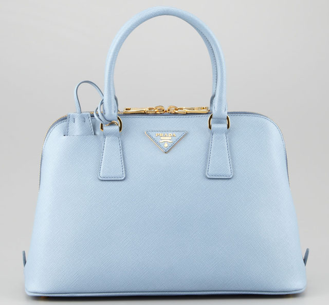 Latest Obsession: Tiny Prada Bags