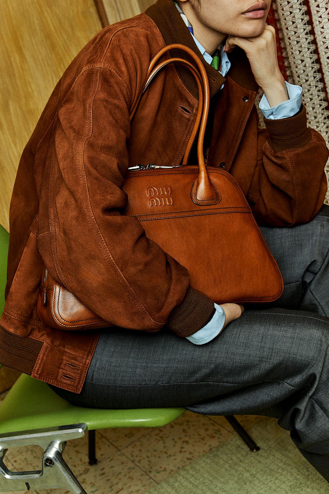 Vivant Leather Bag in Cognac Detail