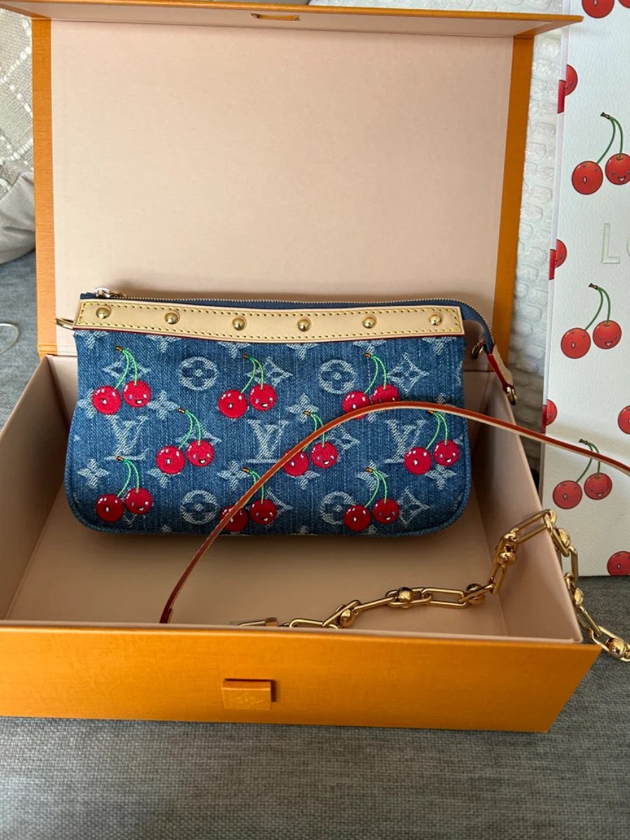 louis vuitton MK cherry pochette