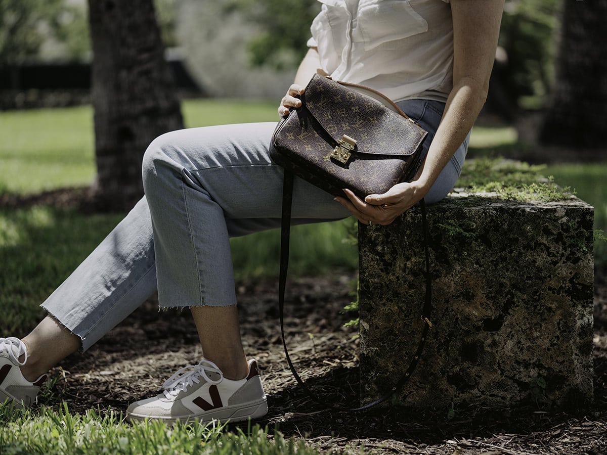 Review: Louis Vuitton Pochette Metis