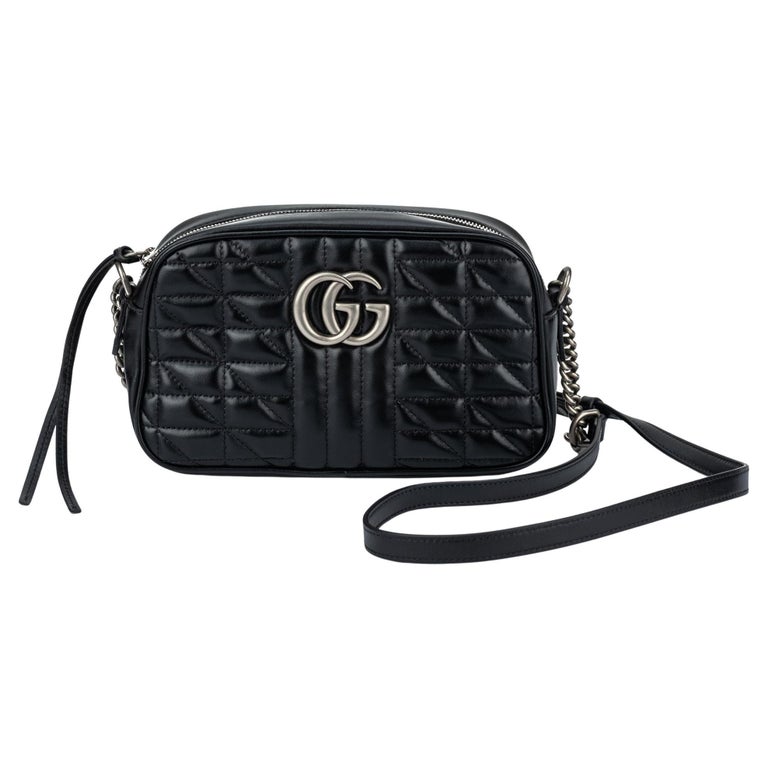 New Gucci Black Marmont Cross Body Bag