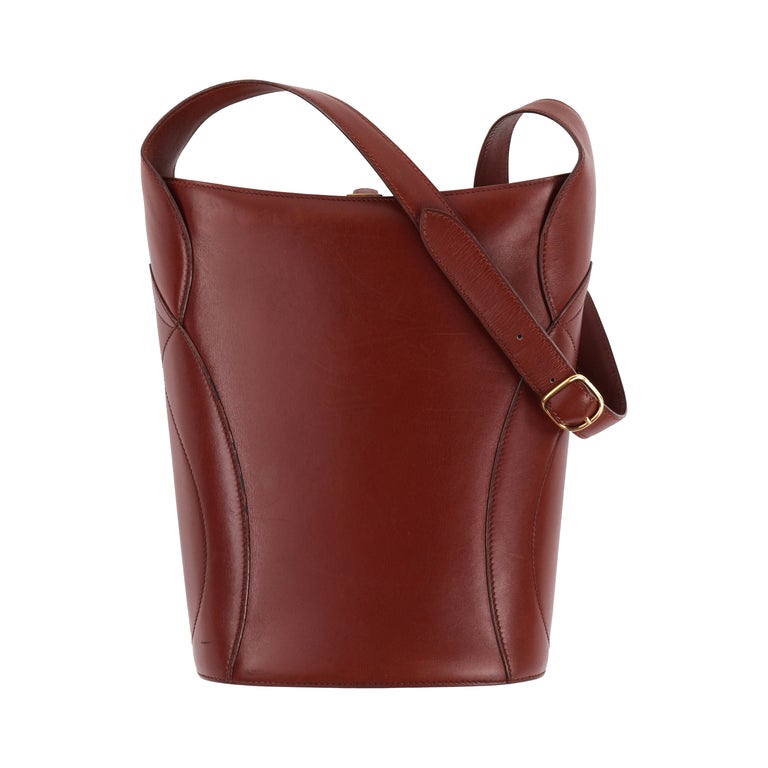 HERMES c.1995 Vtg Brown Leather Buckle Strap Structured Bucket Shoulder Bag