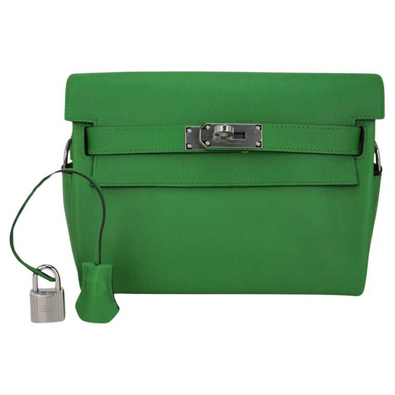 Hermes Kelly Messenger PM Bag Vert Yucca Evercolor Leather Palladium Hardware