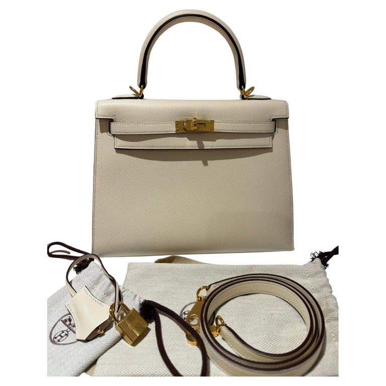 Hermes Kelly 25 Nata with gold hardware bag
