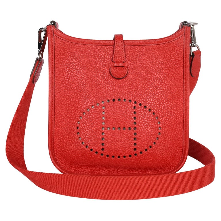 Hermès Women's 2010s Evelyne 16 Amazone Red Clemence Crossbody Bag
