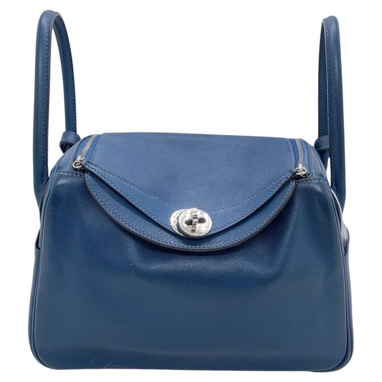 Hermes Lindy 26 Blue Swift Leather Silver HW PHW D Stamp Crossbody Bag