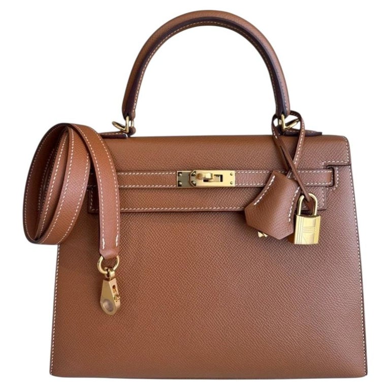 Hermes Kelly 25 Sellier Gold Tan Epsom Leather Gold Hardware Shoulder Bag