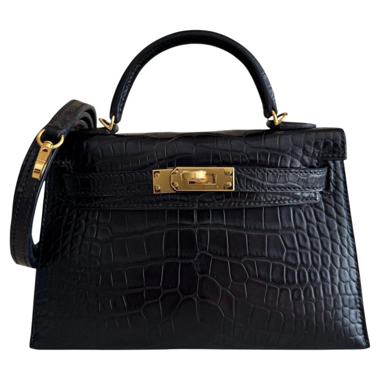 Hermes Kelly Mini 20 Alligator Leather Black Noir Gold Hardware Shoulder Bag