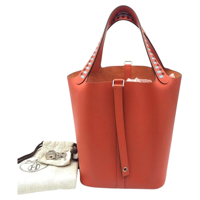 HERMES Picotin Lock 22 MM Tressage Epsom Rouge de Coeur Bucket Bag PHW 2019