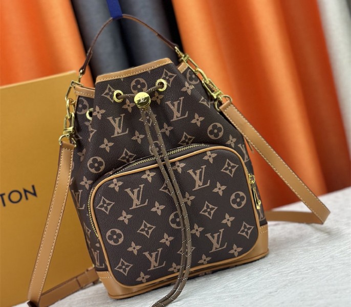 Louis Vuitton Reissue Monogram Canvas Noe Cargo