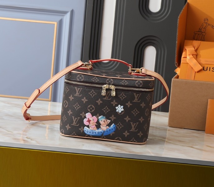 Louis Vuitton Reissue Monogram Canvas Nice BB With Vivienne