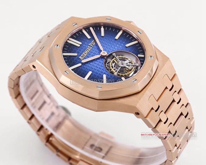 Audemars PiguetRoyal Oaktop-tier 1:1super clonerose gold smoked blue large plaid plate tourbillon26730front live photo