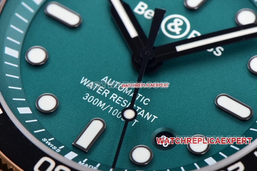 BR factory Bell & Ross super clonegreen dialbronze rubber model BR0392-D-LT-BR/SRBfront live photo