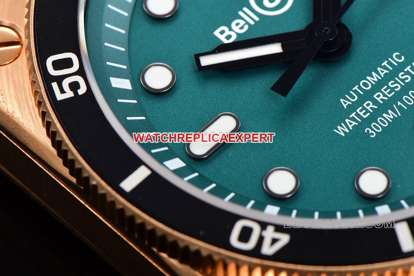 BR factory Bell & Ross super clonegreen dialbronze rubber model BR0392-D-LT-BR/SRBfront live photo