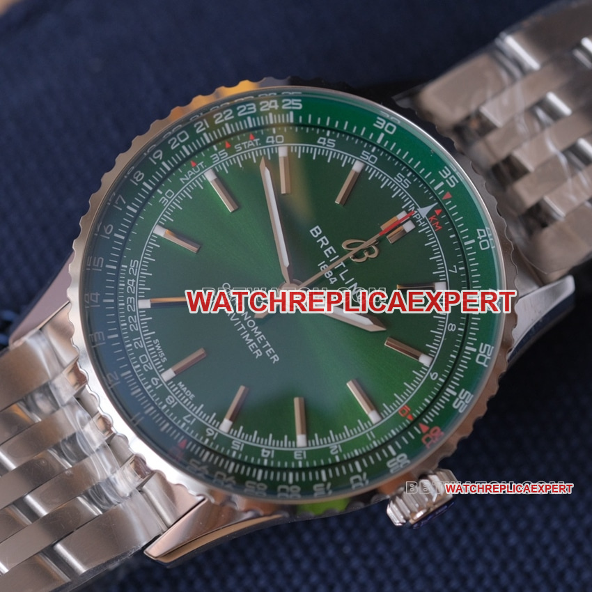 Breitling aviation chronographsuper clonegreen dialA17329371L1A1front live photo