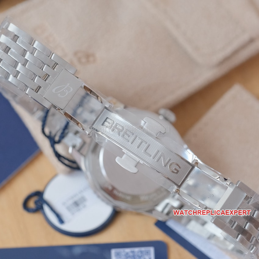 Breitling aviation chronographsuper clonegreen dialA17329371L1A1clasplive photos