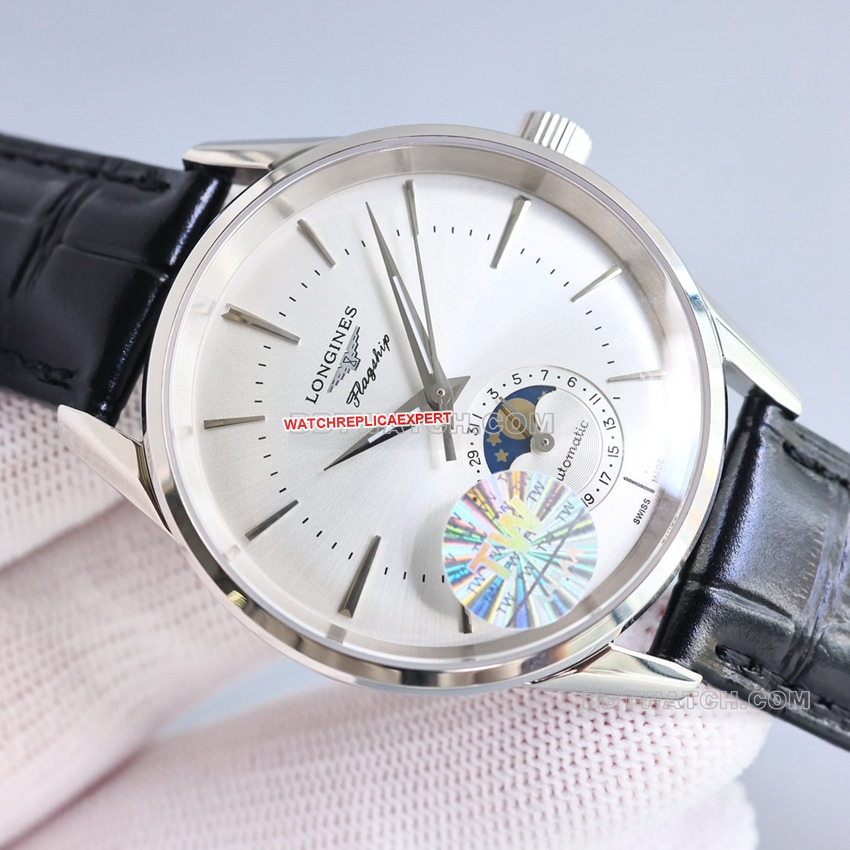 TW factory Longines classic replicatop-tier replicasilver dialmoon phaseL4.815.4.72.2front live photo