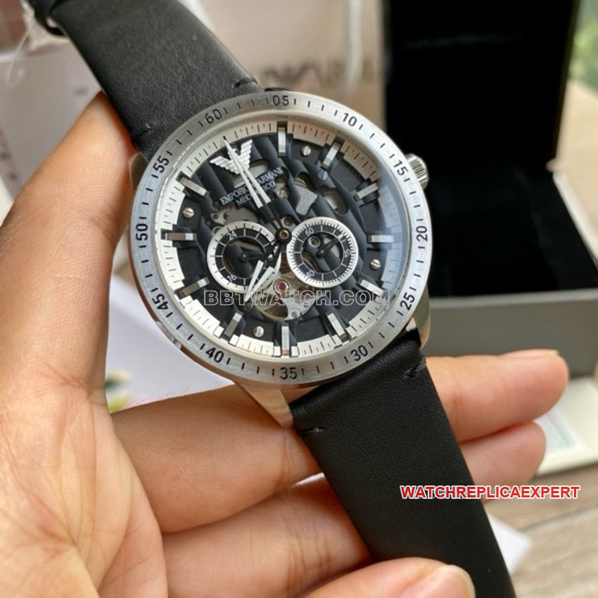 Armani top-tier 1:1super clone black hollow plate leather strap model front live photo