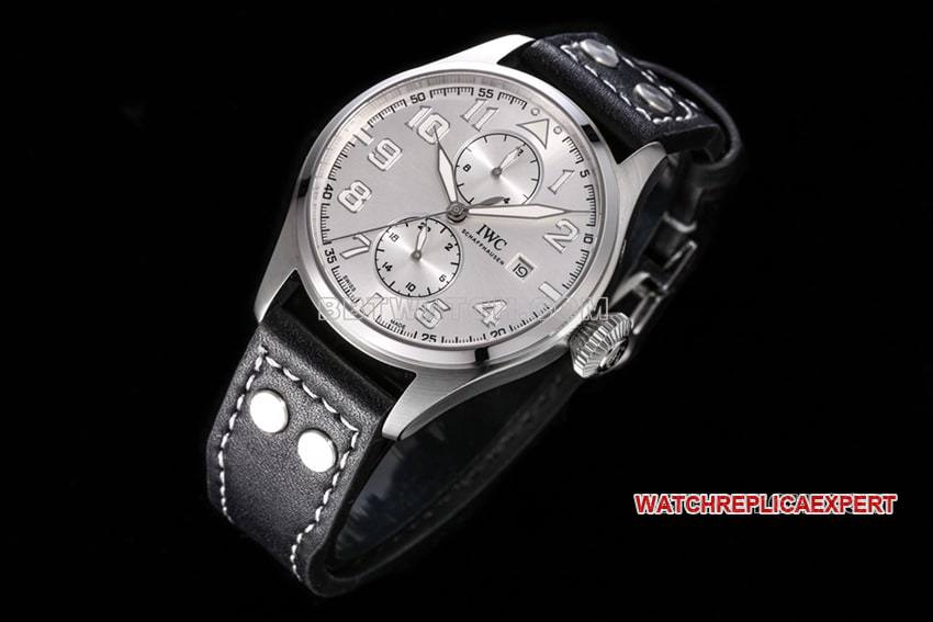 TW factory IWC pilot top-tier 1:1high-quality replicasilver dial dynamic display front live photo