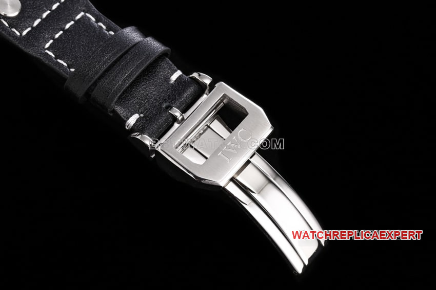 TW factory IWC pilot top-tier 1:1high-quality replicasilver dial dynamic display clasplive photos