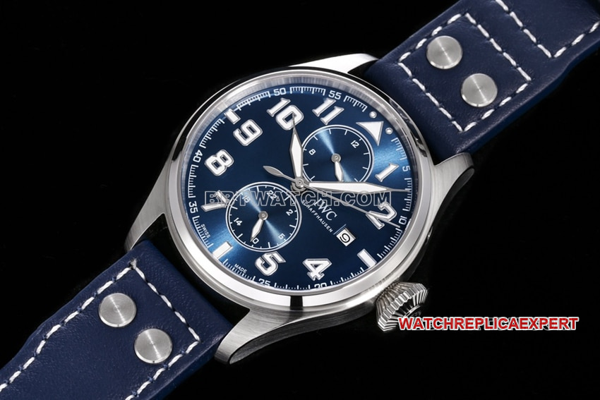 TW factory IWC pilot top-tier 1:1super cloneblue dialIW515202front live photo