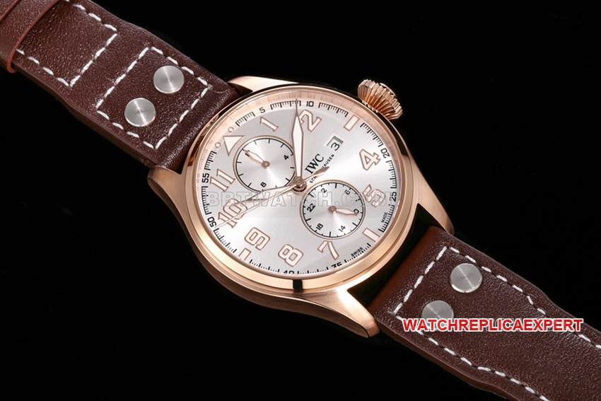TW factory IWC pilot Original Factory super clone red gold silver dialchronograph front live photo