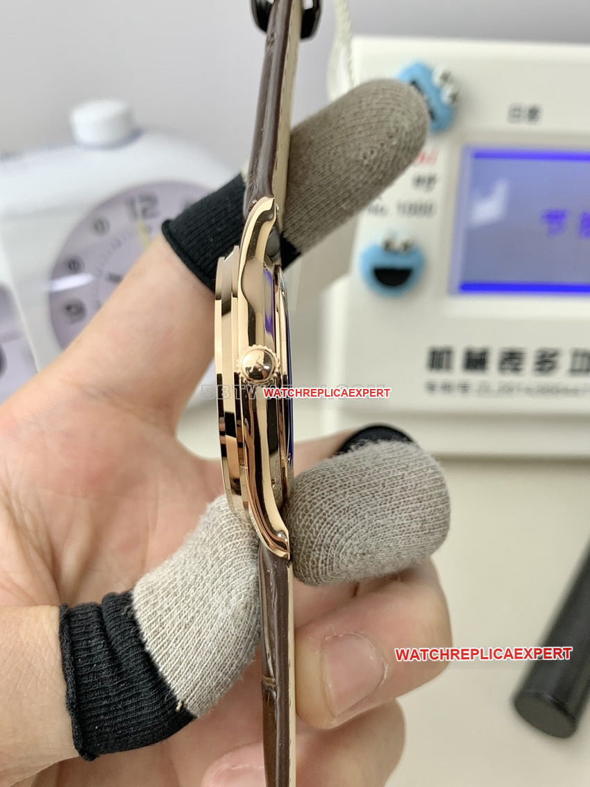 APS factory Jaeger-LeCoultre master 1:1top-tier replica eggshell yellow plate 1212510side live photo