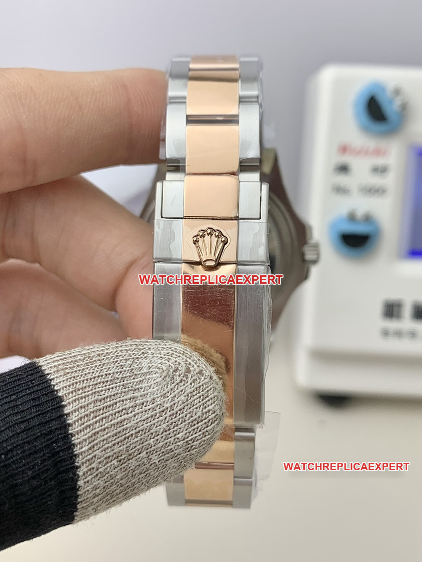 Factory C Rolex Yacht-Master 1:1super cloneblack dial rose gold268621braceletlive photos