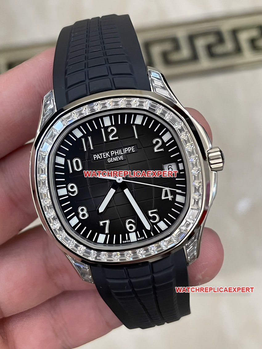 Patek Philippe Aquanaut 1:1 Super Clone Black Dial with Diamonds, Full T-square Diamond, Mechanical Rubber Model