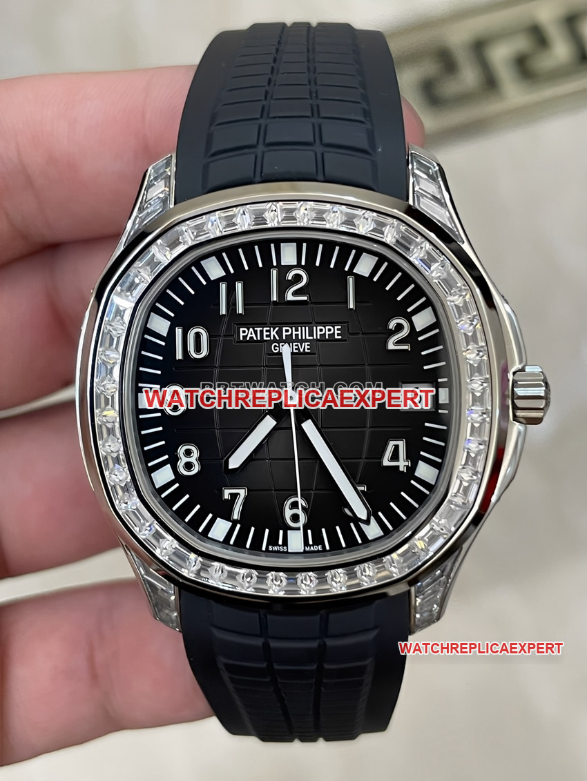 Patek Philippetop-tier 1:1high-quality replica grenade black dial diamond rubber model front live photo