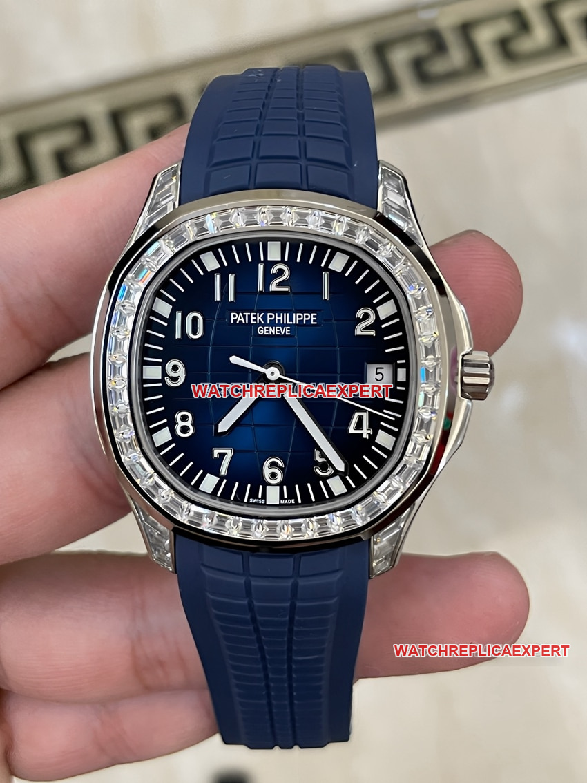 Patek Philippetop-tier 1:1super clone grenade blue dial diamond rubber style front live photo