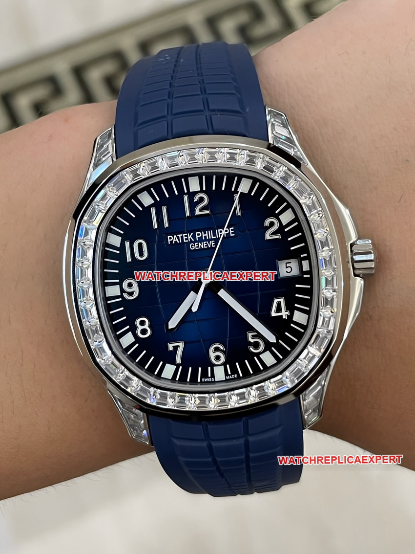Patek Philippetop-tier 1:1super clone grenade blue dial diamond rubber style front live photo