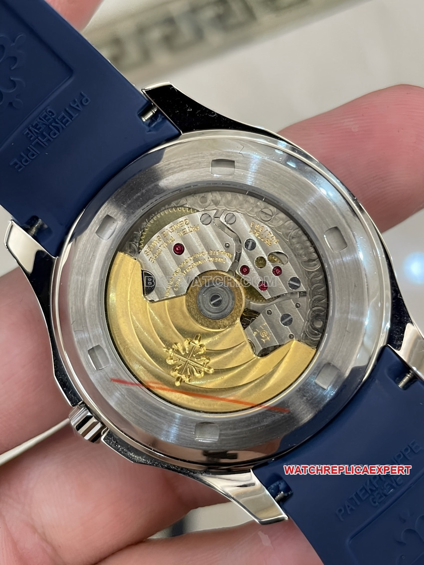 Patek Philippetop-tier 1:1super clone grenade blue dial diamond rubber caseback live photo