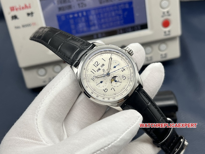 GF FactoryBreitling 1:1super clonewhite dial annual calendar leather strap model front live photo