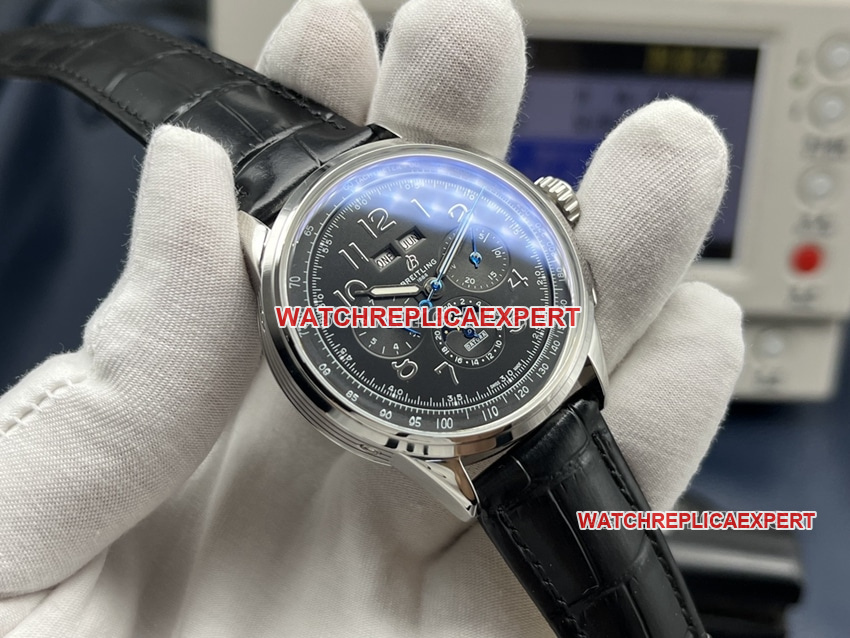GF FactoryBreitling super cloneblack dial annual calendar leather strap model front live photo
