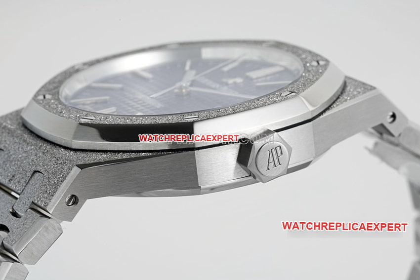 ZF factory Audemars Piguet Royal Oak top 1:1 imitation blue plate frost gold 15410BC side real picture