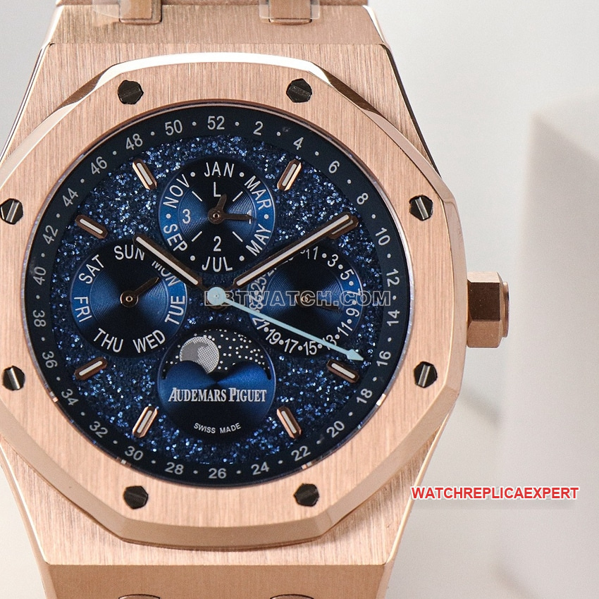 Audemars PiguetRoyal Oak1:1top-tier replicablue dialrose gold26574ORfront live photo