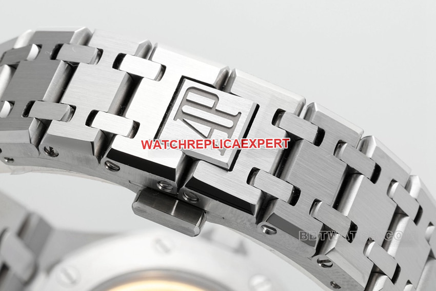 ZFAudemars PiguetRoyal Oaktop-tier replica gray plate 15450STbraceletlive photos