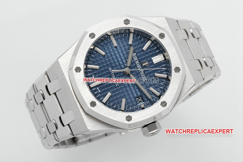 ZFAudemars PiguetRoyal Oak1:1super cloneblue dial15450STside live photo