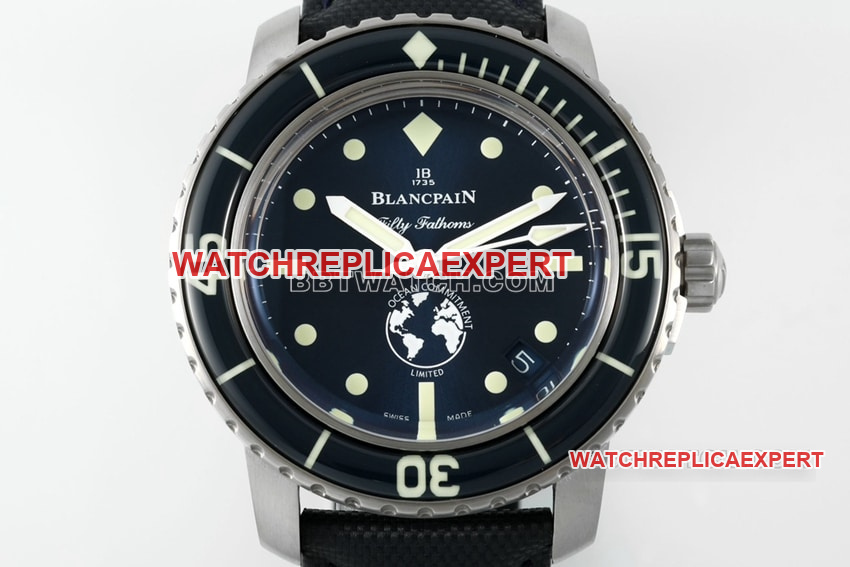 ZF FactoryBlancpain Fifty Fathoms 1:1top-tier replicablack dial5008front live photo