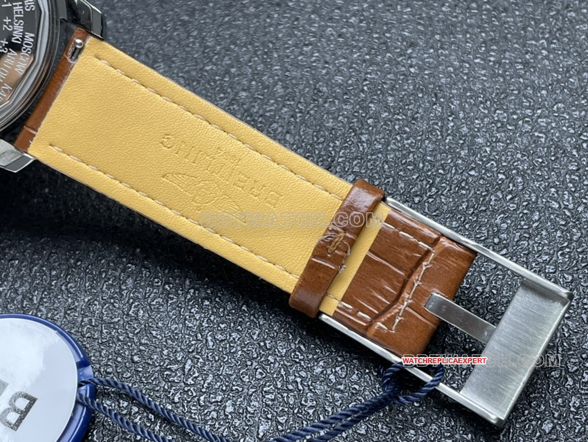 BLS factory Breitling aviation chronographtop-tier Collectbrown dial perpetual calendar leather strap model braceletlive photos