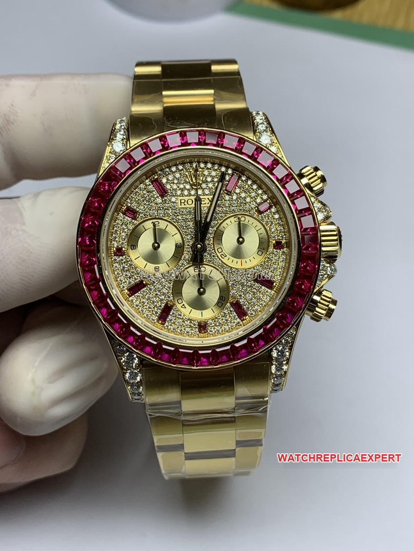 RolexDaytonatop-tier Collectdiamond bezelellow goldsteel bracelet front live photo