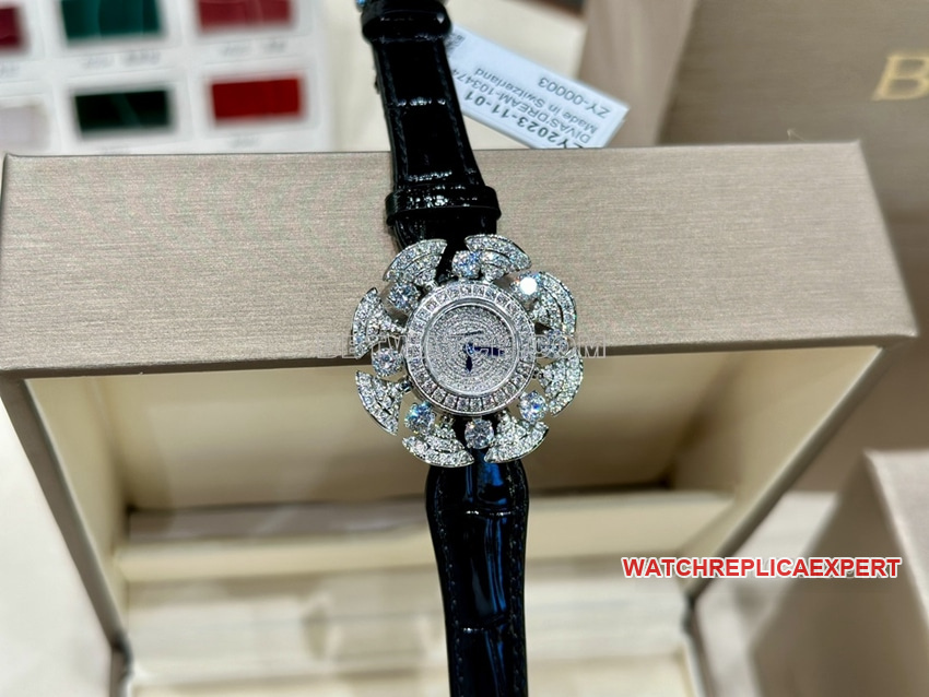 Bvlgari DIVAS'DREAM 1:1 Super A Precision Imitação Pavé Diamond Dial Quartz Strap Modelo 103474