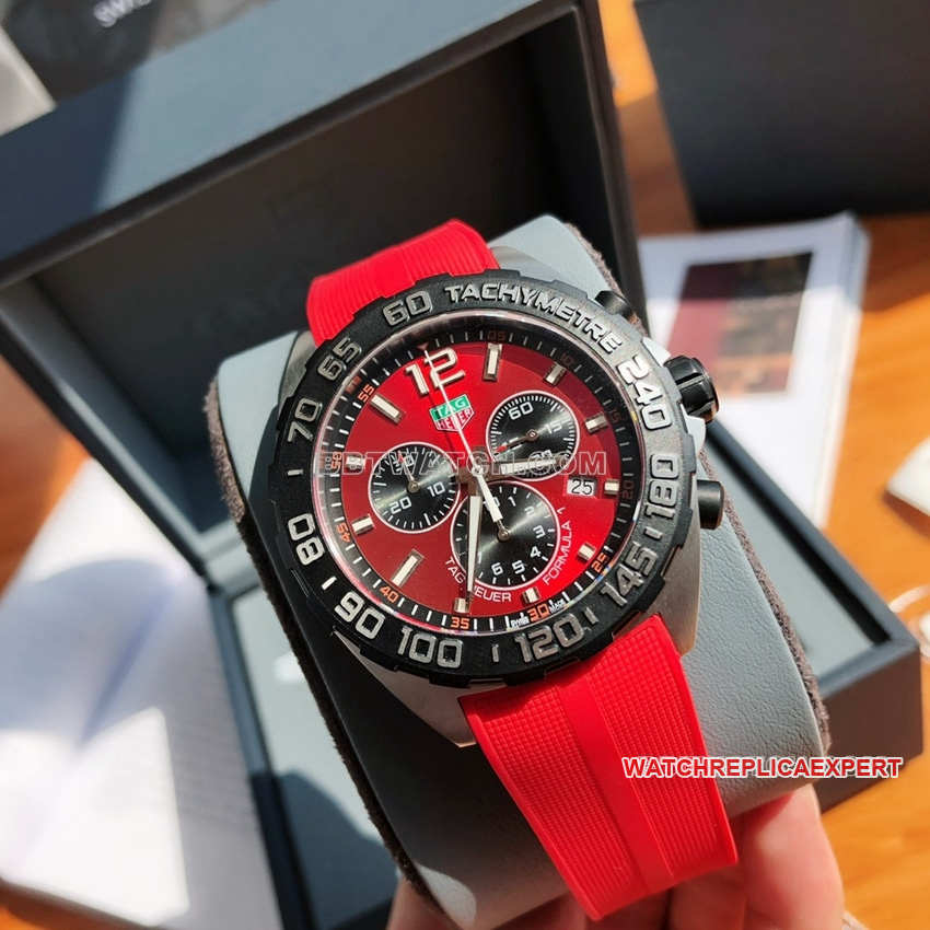 TAG Heuer F1 CAZ101AN FT8055 Top CollectChronograph Quarzuhr mit rotem Zifferblatt
