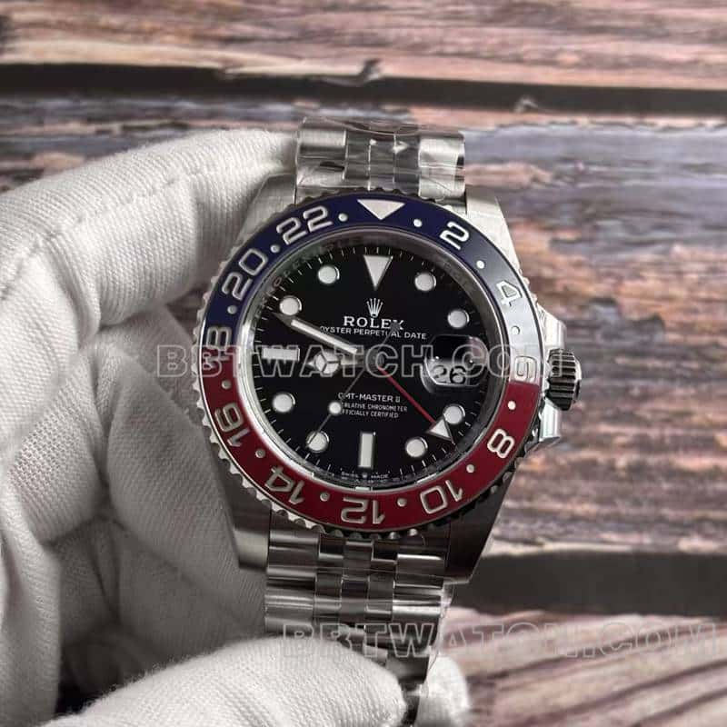 Rolex GMT-Master 126710 VS Factory 1:1 Super Clone Blue and Red Bezel Mechanical Steel Strap Replica