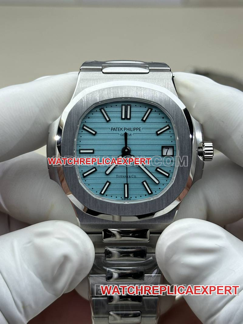 Top Replica Watch BBF Factory Nautilus Tiffany Blue Dial 324 Mechanical Movement Steel Band Model Patek Philippe