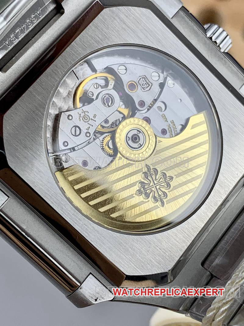 Montre réplique 1:1 Patek Philippe PPF Factory Cubitus cadran vert 45MM bracelet en acier modèle 5821 photo réelle du fond du boîtier