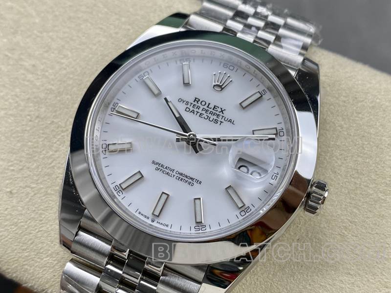 1:1 Replica Watches 41mm Rolex ARF Factory Log Aperture White Disk 3235 Mechanical Movement Steel Belt Models