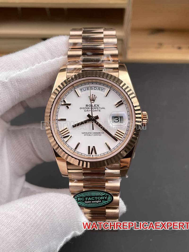 Rolex Super Clone RC Factory Day-Date 40mm cadran blanc mouvement mécanique 3255 bracelet acier or rose 40mm Rolex